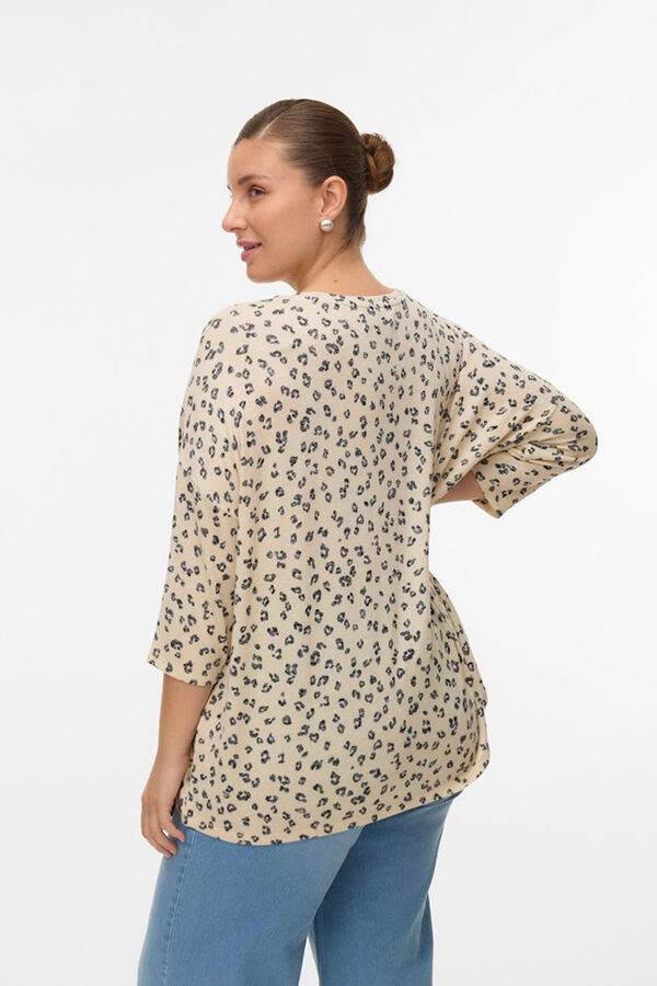 Vero Moda Curve T-shirt manga comprida tamanho grande Castanho