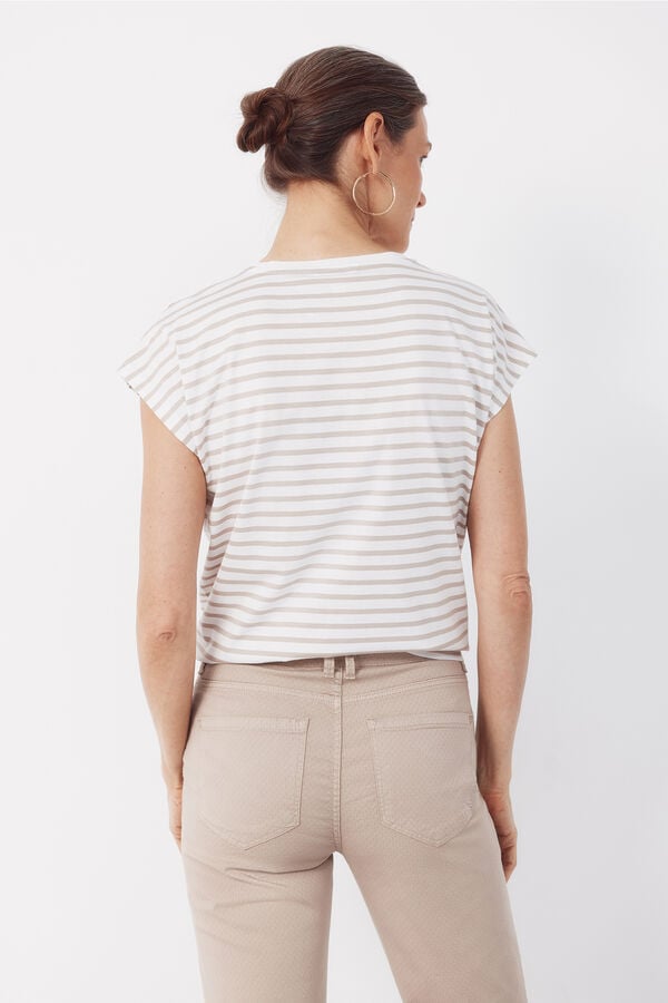 Cortefiel Basic t-shirt with gold buttons Printed beige