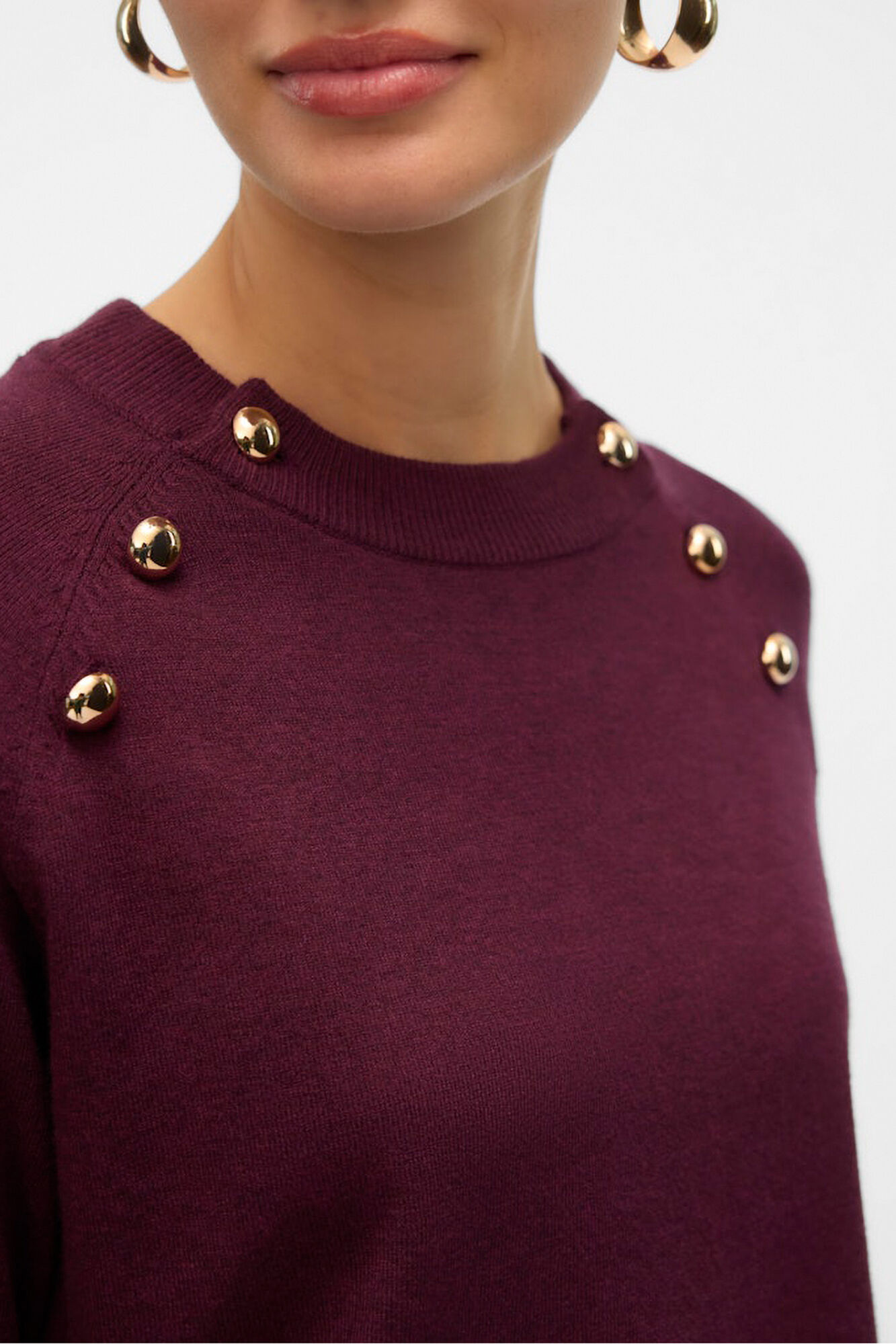 Vero Moda Camisola de malha com bot&otilde;es dourados