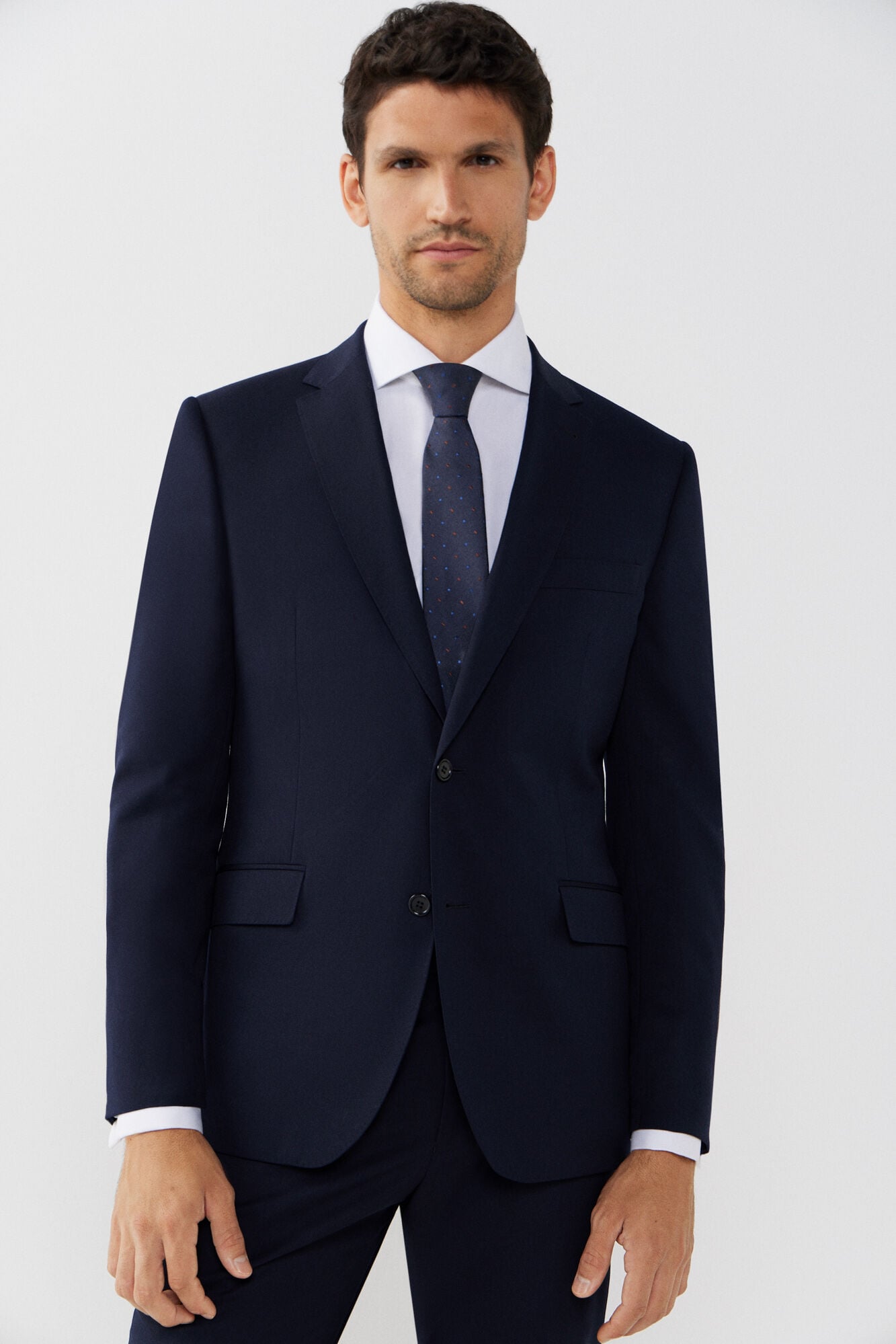 Trajes de hombre | Nueva Colección | Cortefiel