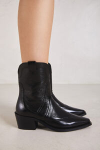 Bryan Stepwise Botins de pele Victoria