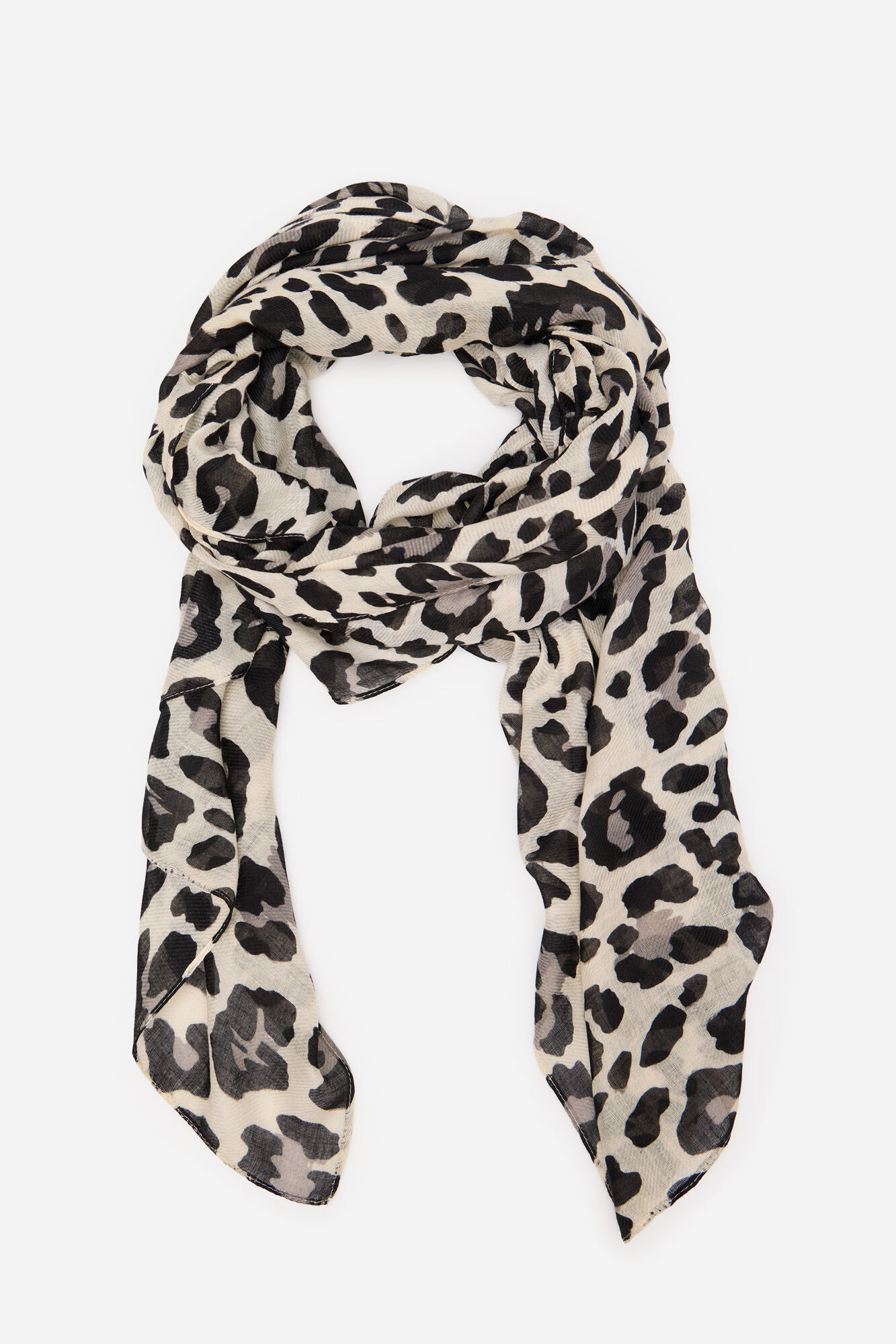 Cortefiel Leopard scarf