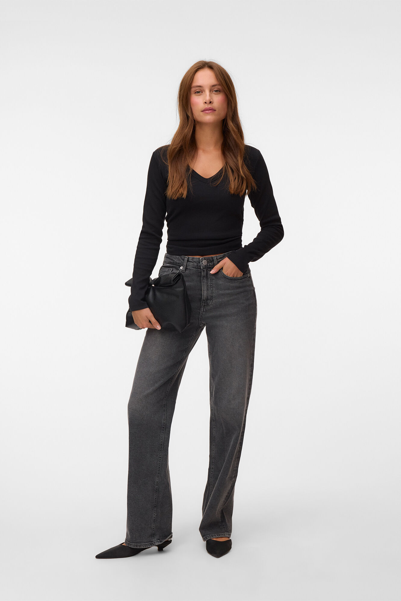 Vero Moda T-shirt canelada gola em bico