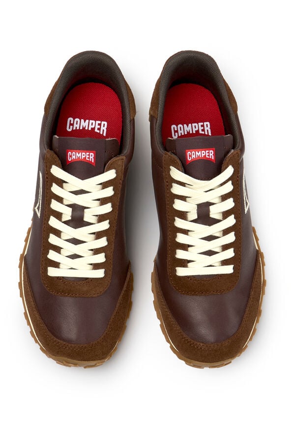 Camper Sapatilhas em camur&ccedil;a e pele para mulher Castanho