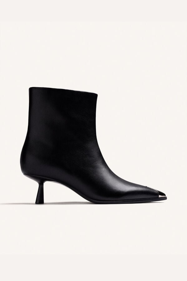 Gioseppo Botins kitten Preto