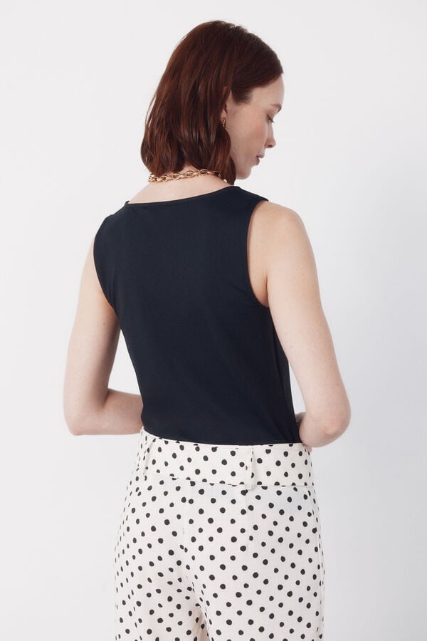 Cortefiel Al&ccedil;as b&aacute;sica Preto