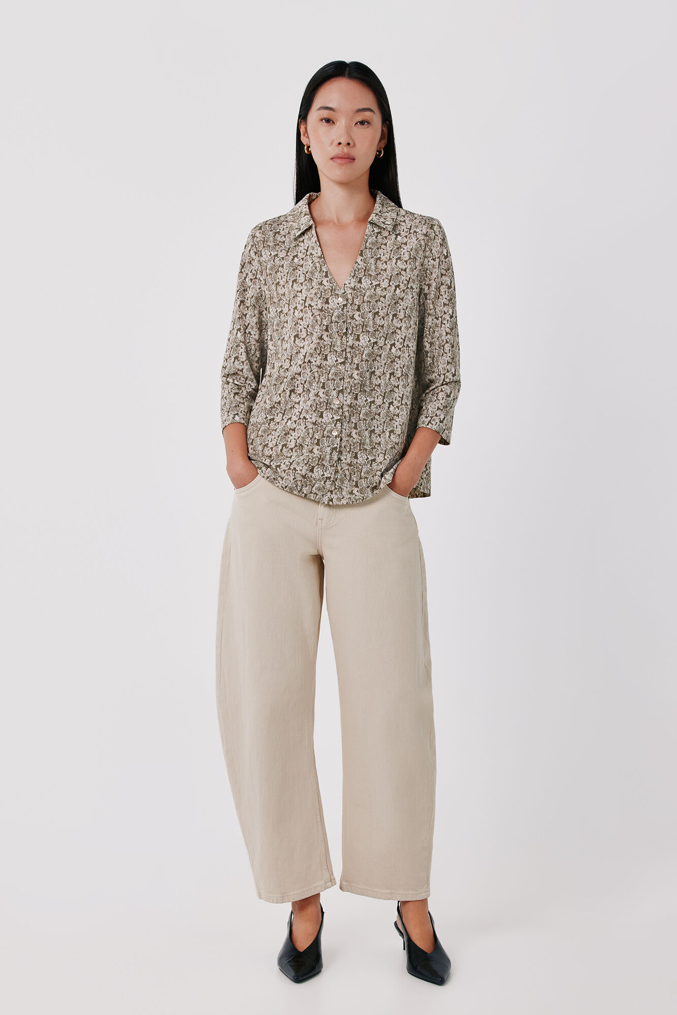 Cortefiel Stretch shirt with buttons
