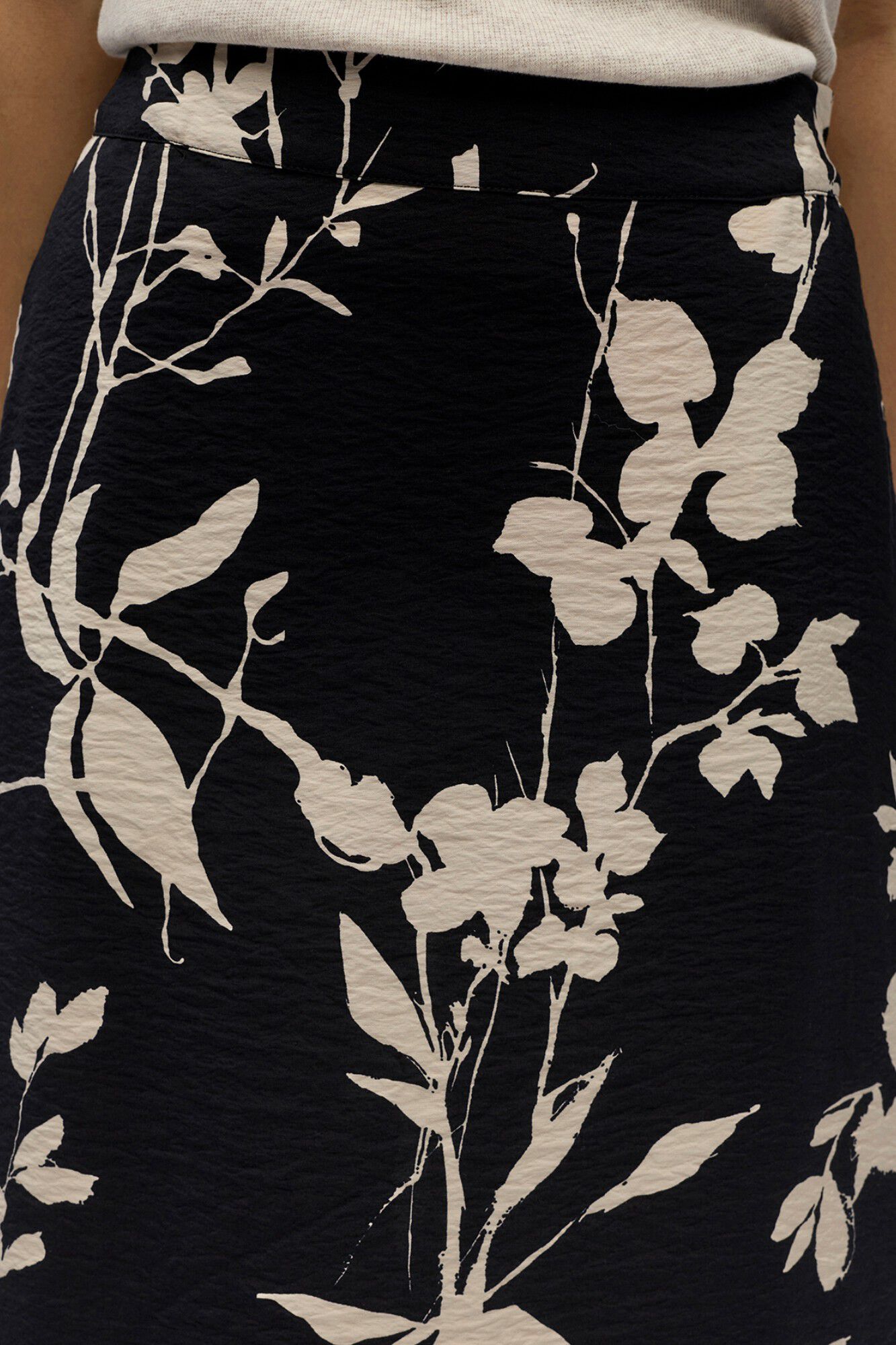 Object Printed midi skirt