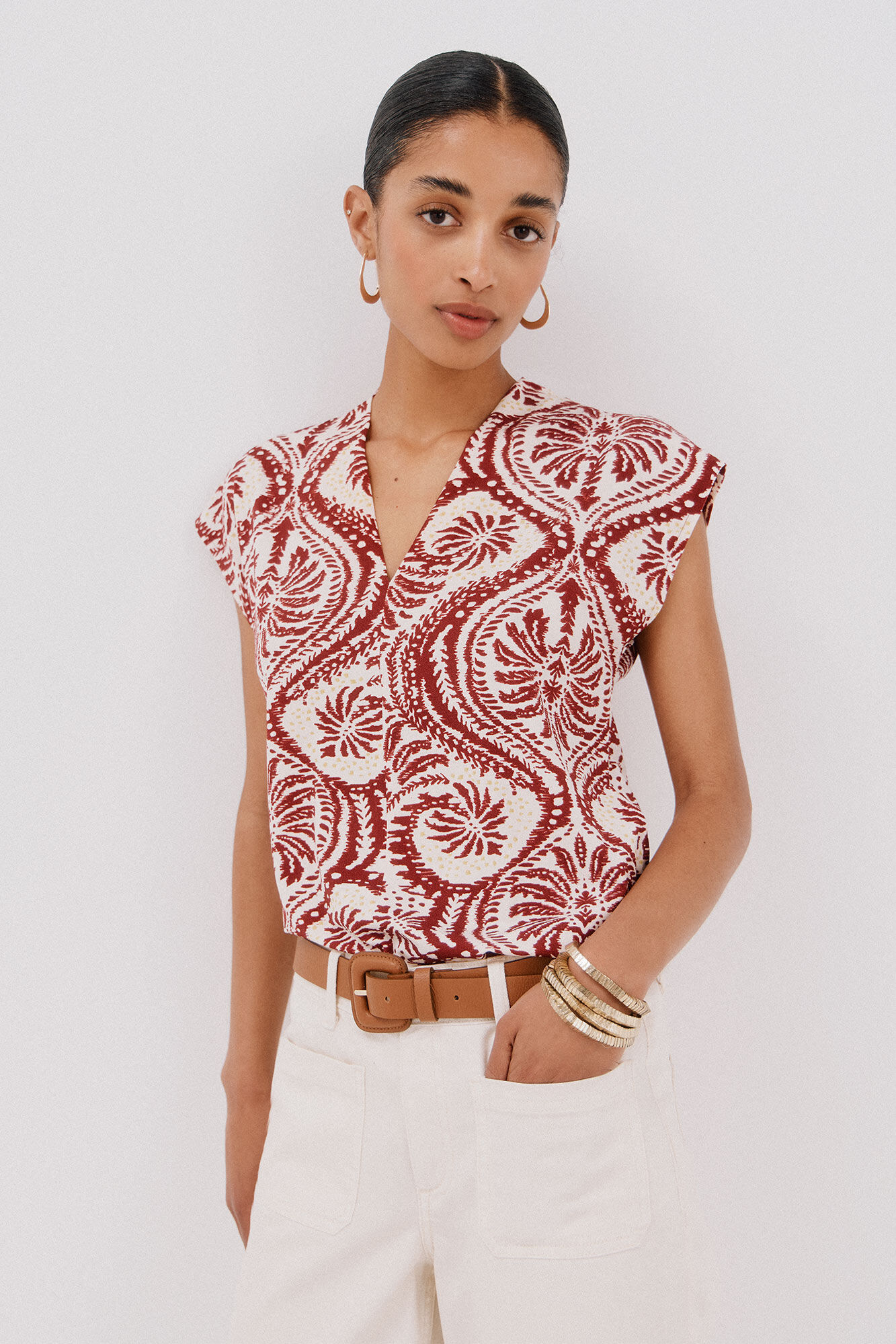 Cortefiel Printed t-shirt with gathered V neckline