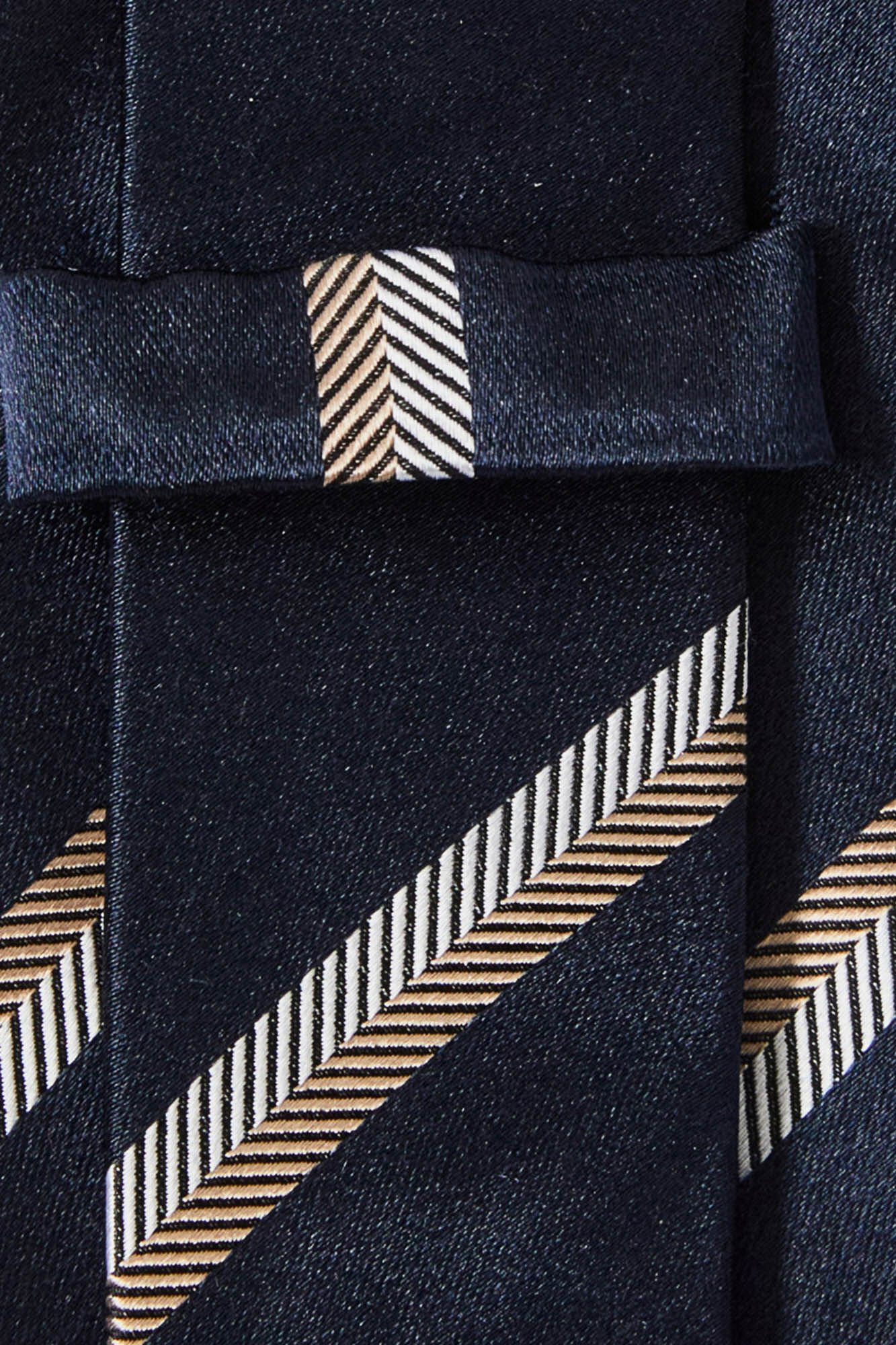 Selected Corbata estampada 100% seda.