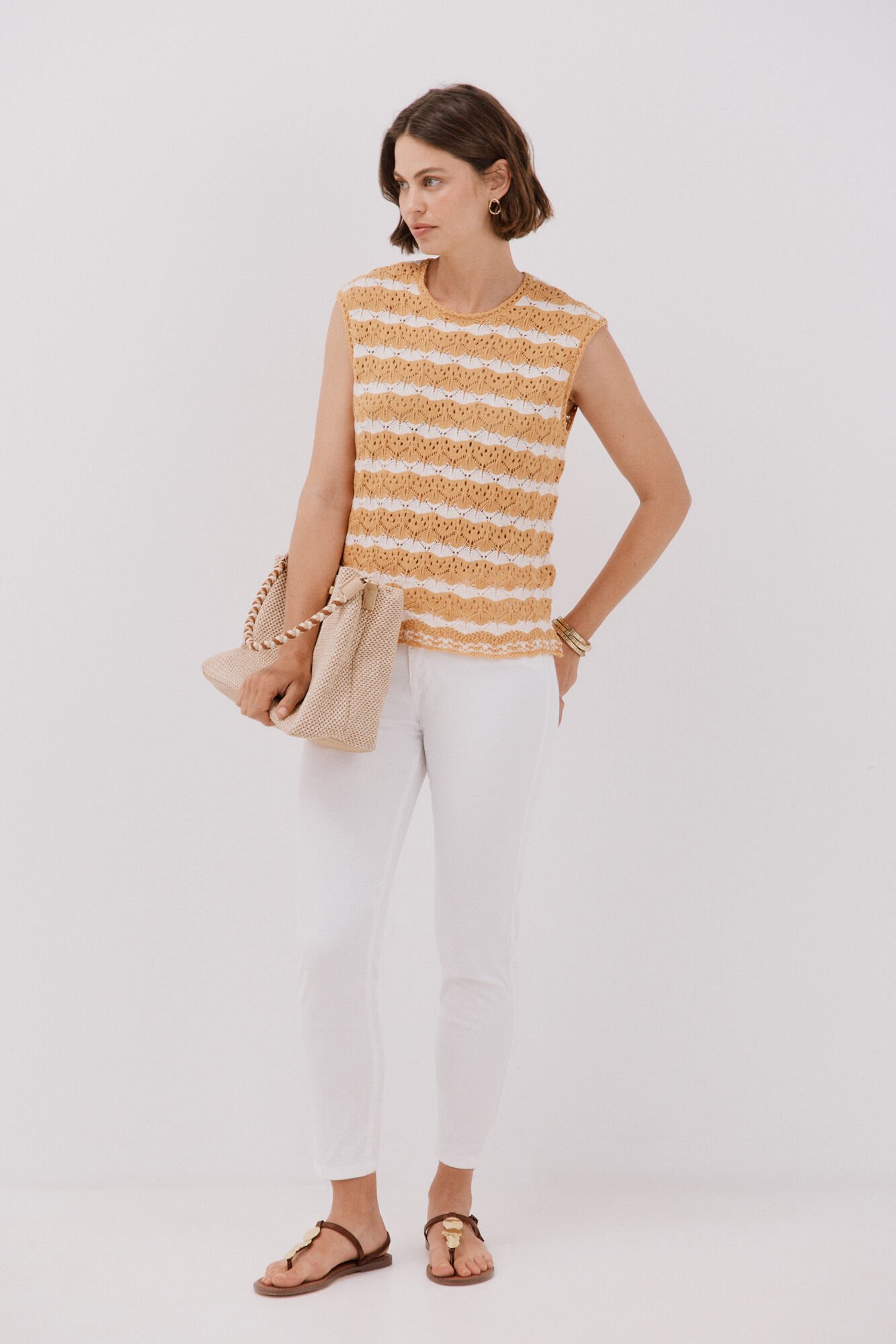 Cortefiel Two-tone openwork vest