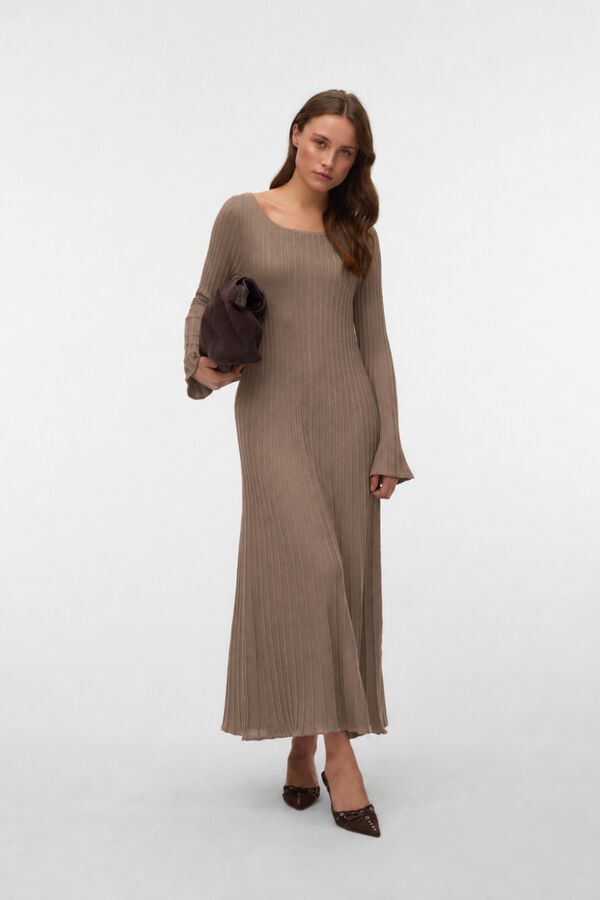 Vero Moda Vestido comprido de malha Castanho