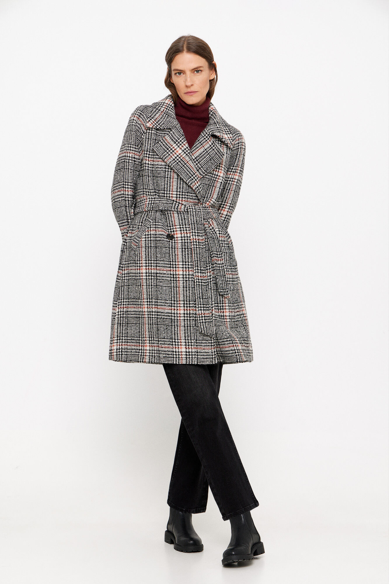 Abrigo trench cuadros