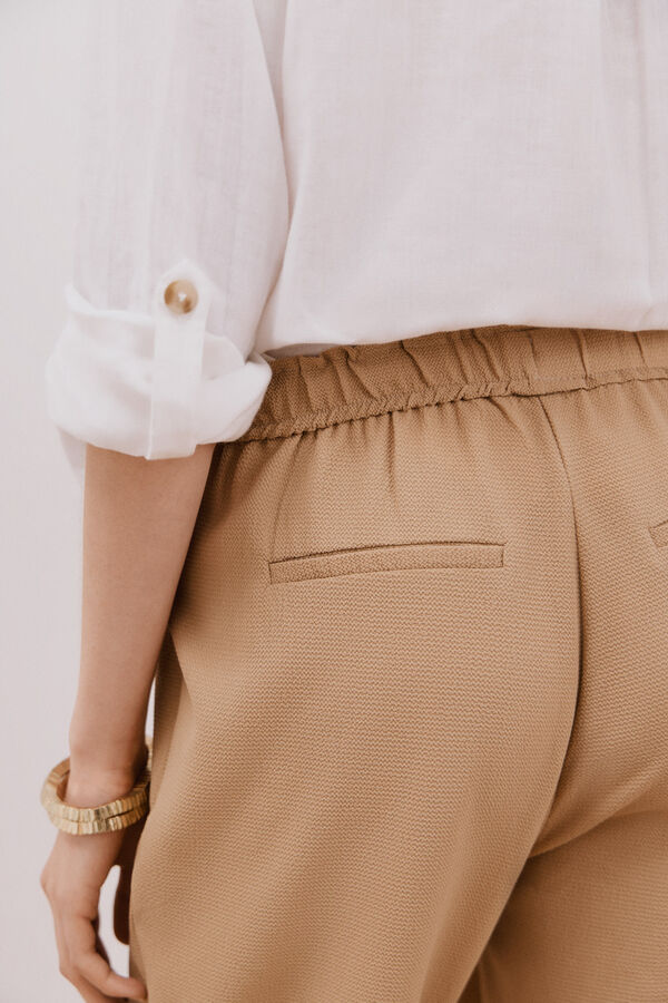 Cortefiel Very fluid pants Nude
