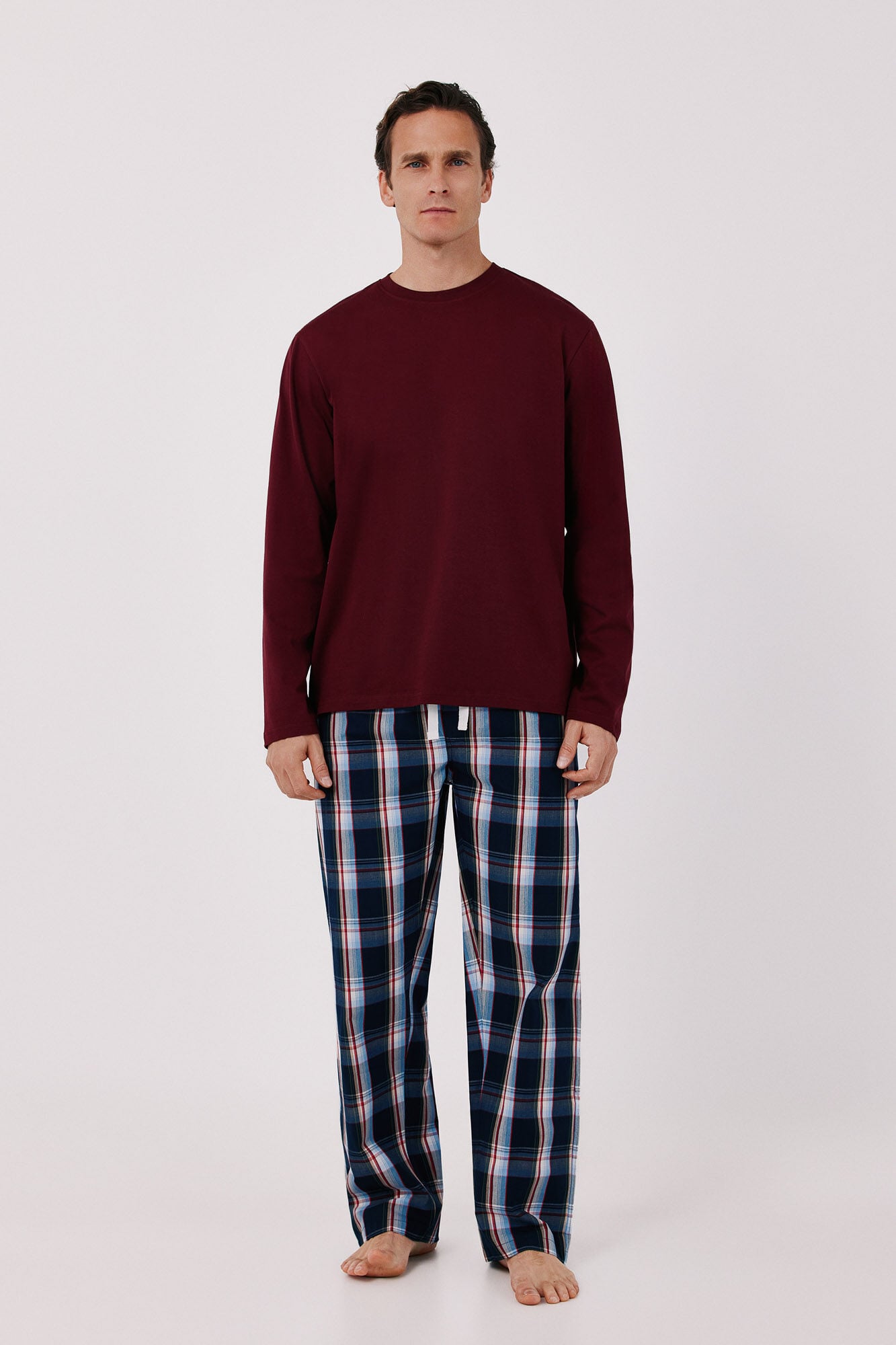 Cortefiel Jersey-knit and fabric pyjamas set