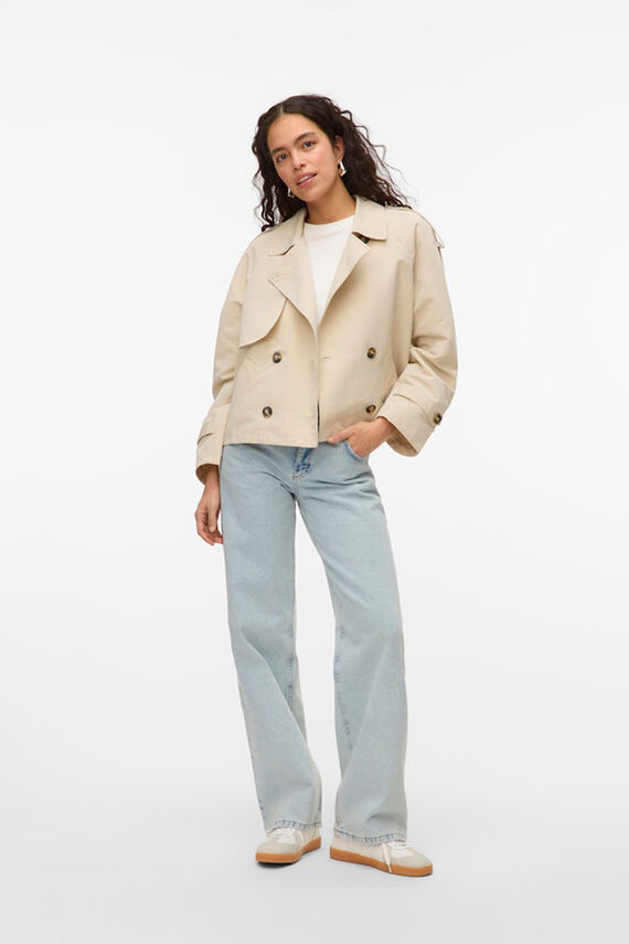 Gabardina corta cuello de solapa