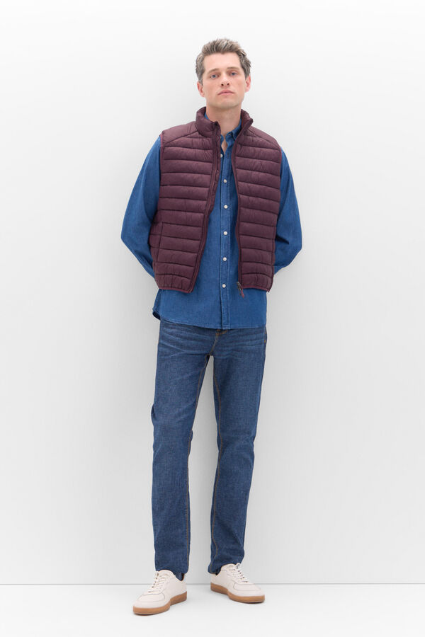 Cortefiel Ultralight Thermolite gilet Maroon