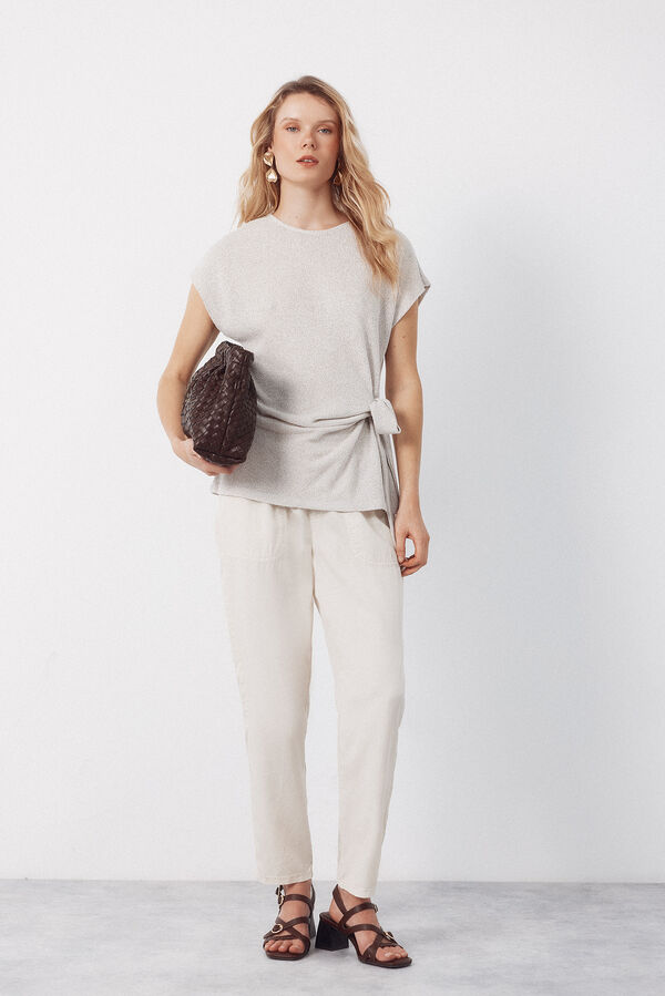 Cortefiel Rustic look knotted t-shirt Beige