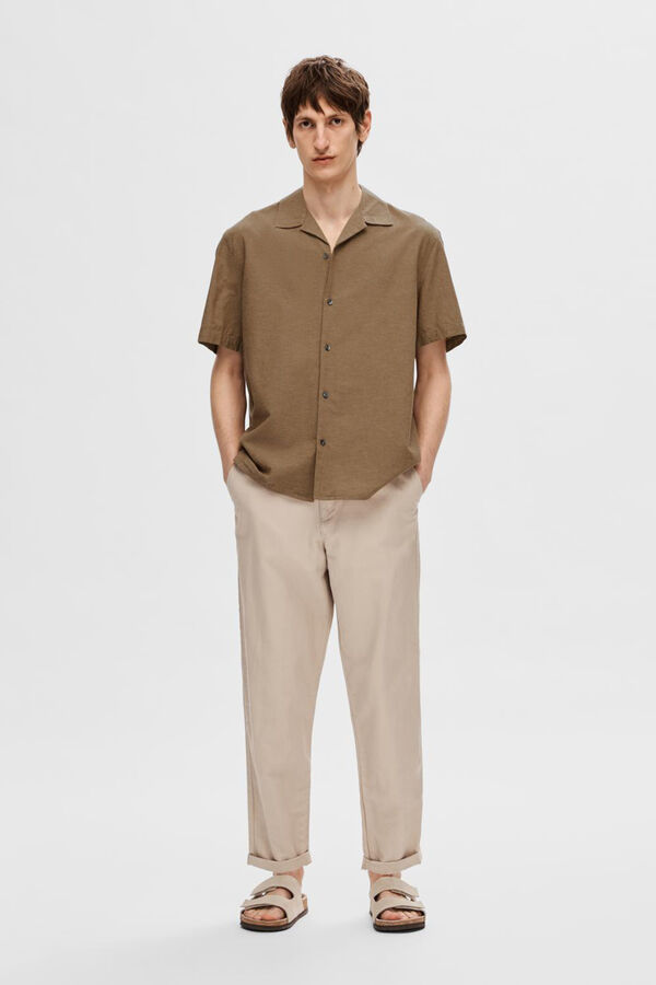 Cortefiel Short sleeve shirt made with linen and recycled cotton. Brown