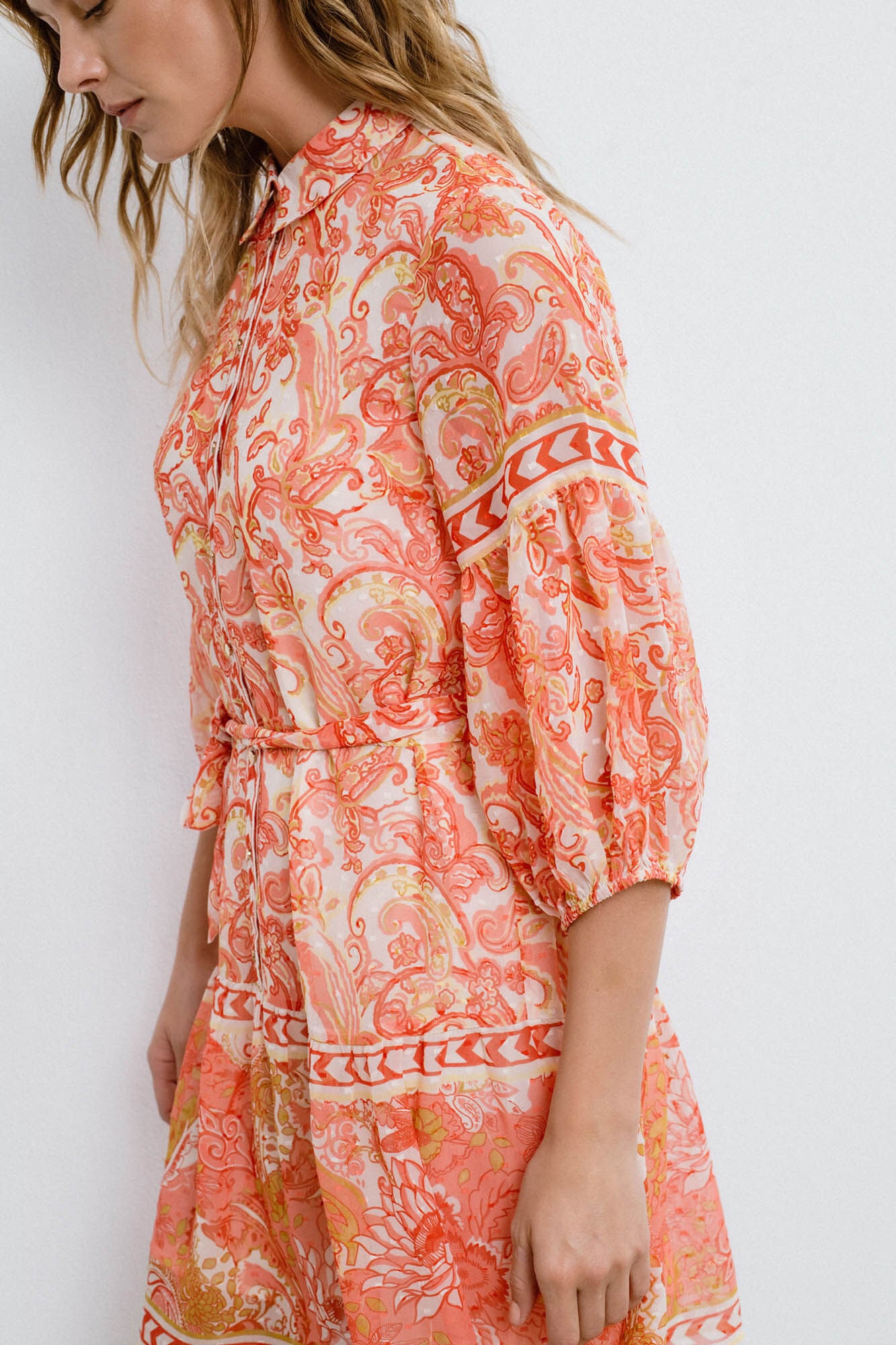 Vila Vestido curto camiseiro