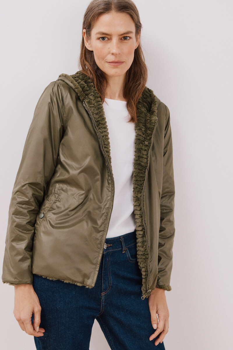 Cortefiel Cazadora corta reversible efecto pelo Ofertas Ropa