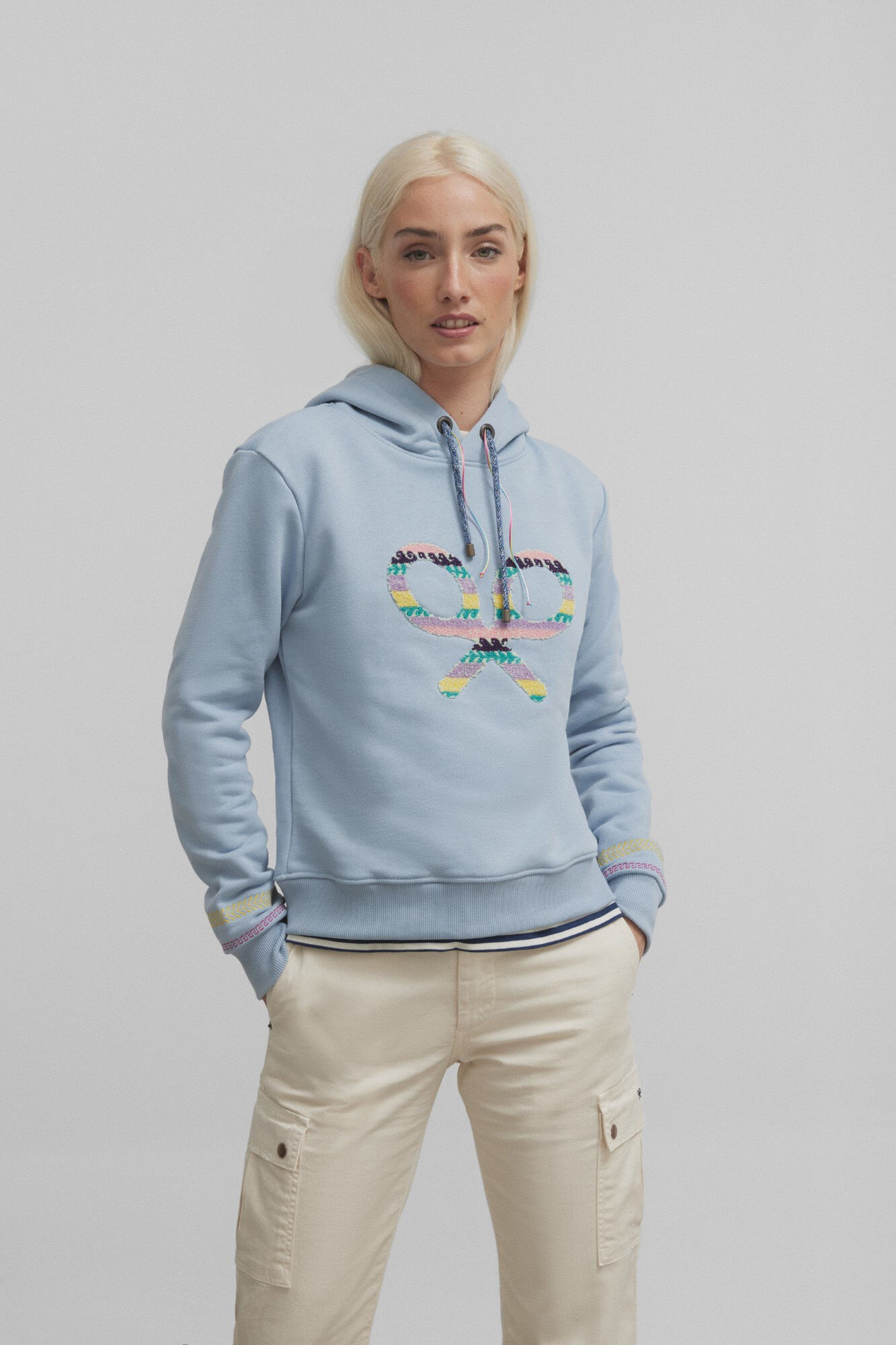 Women s ethnic racket sweatshirt Sweatshirts for women Cortefiel
