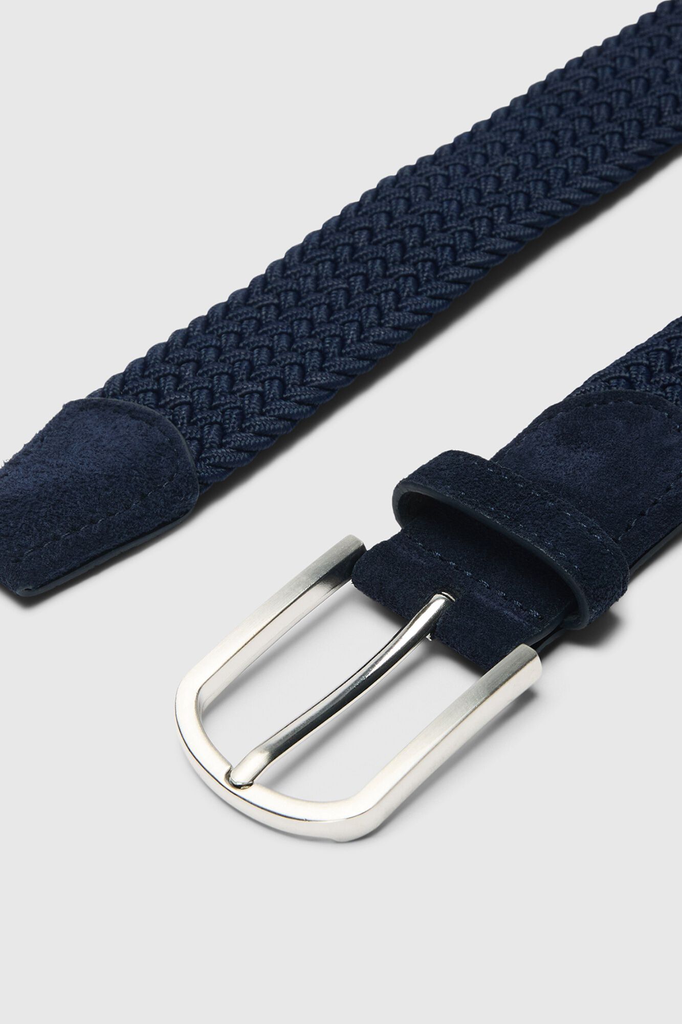 Selected Elastic belt with buckle fastening