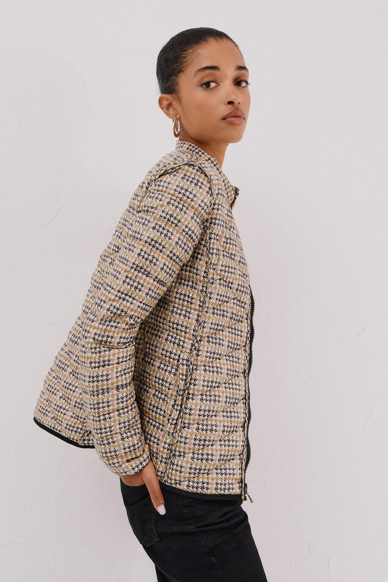 Cortefiel Cazadora reversible plumas