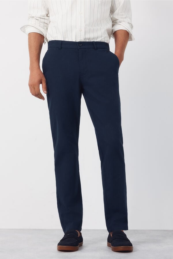 Cortefiel Regular cotton- linen chinos trousers Blue
