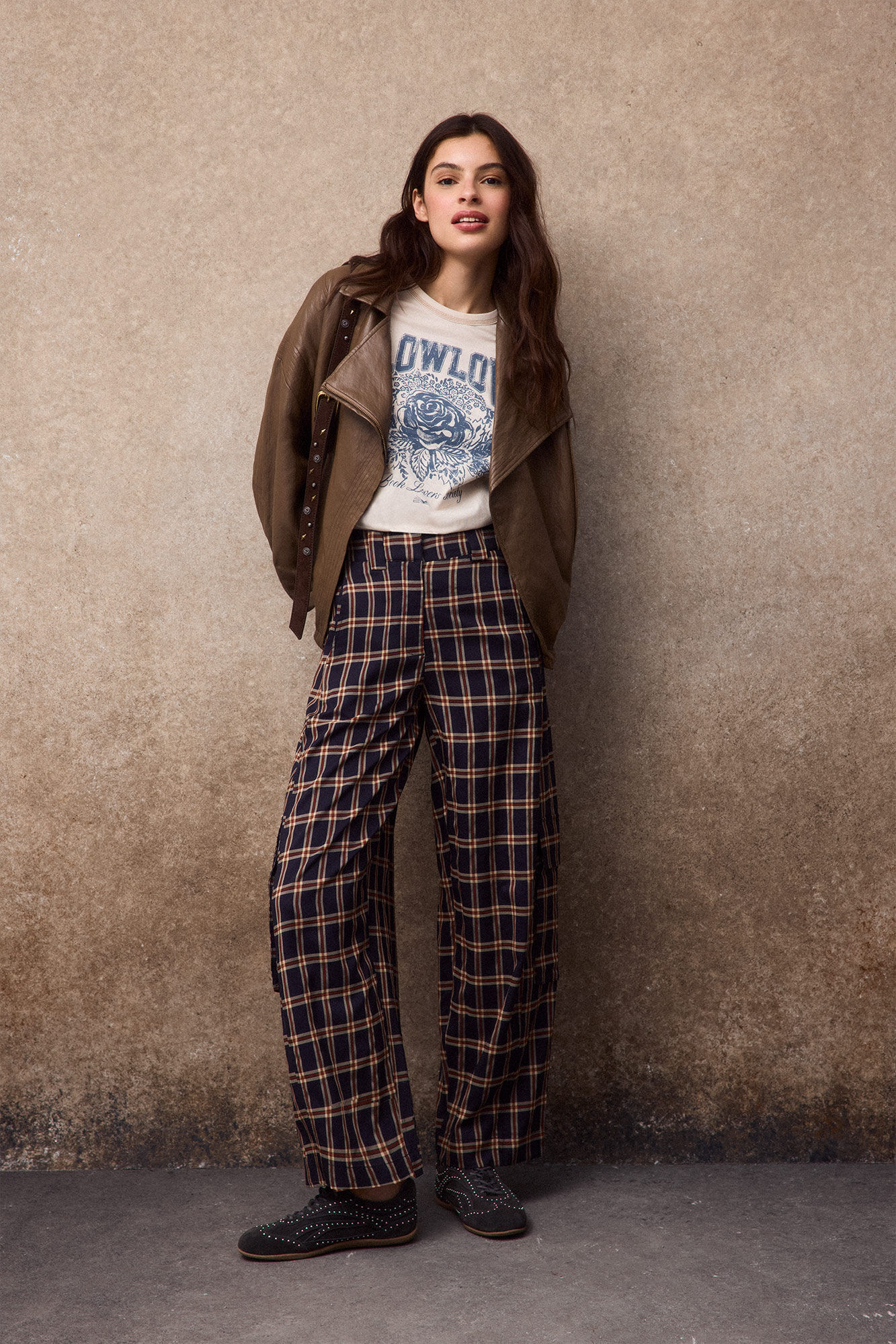 Slowlove Plaid barrel cut trousers