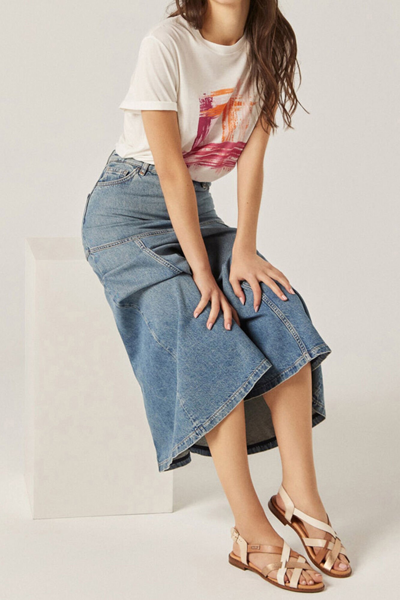 Pikolinos Sand&aacute;lias rasas com fivela para mulher