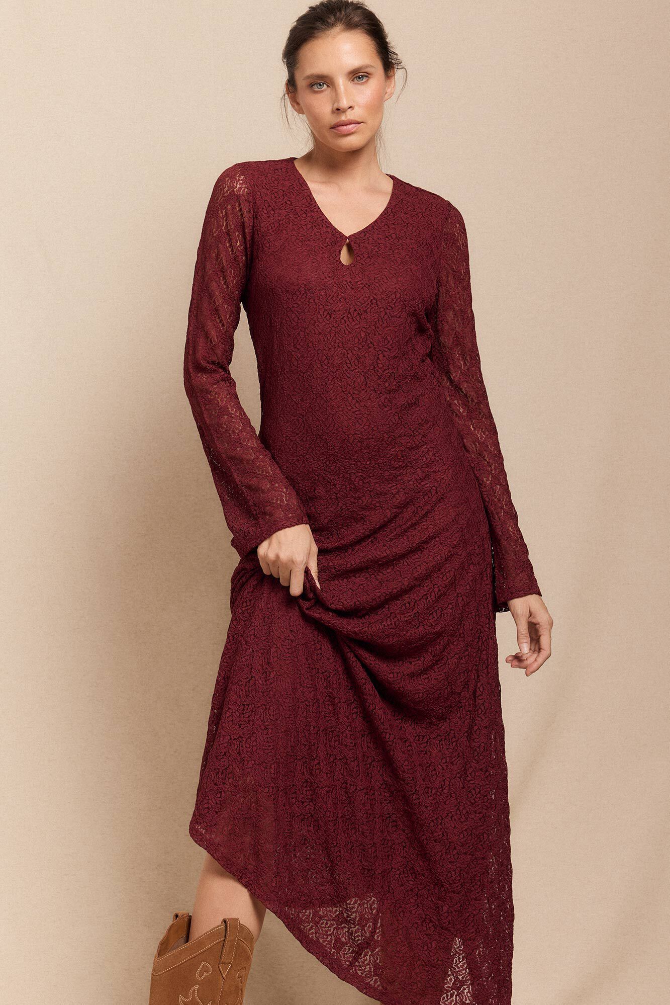 Slowlove Vestido de renda de manga comprida