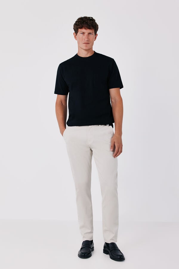 Cortefiel T-shirt b&aacute;sica Preto