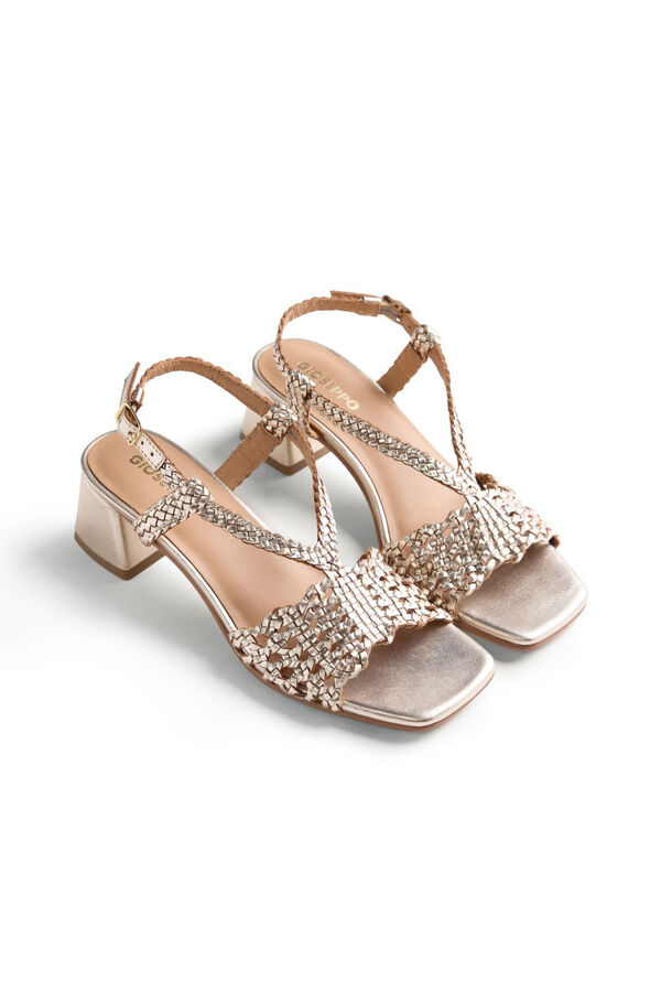 Gioseppo Sand&aacute;lias com tac&atilde;o em pele entran&ccedil;ada com brilho blissfield Dourado