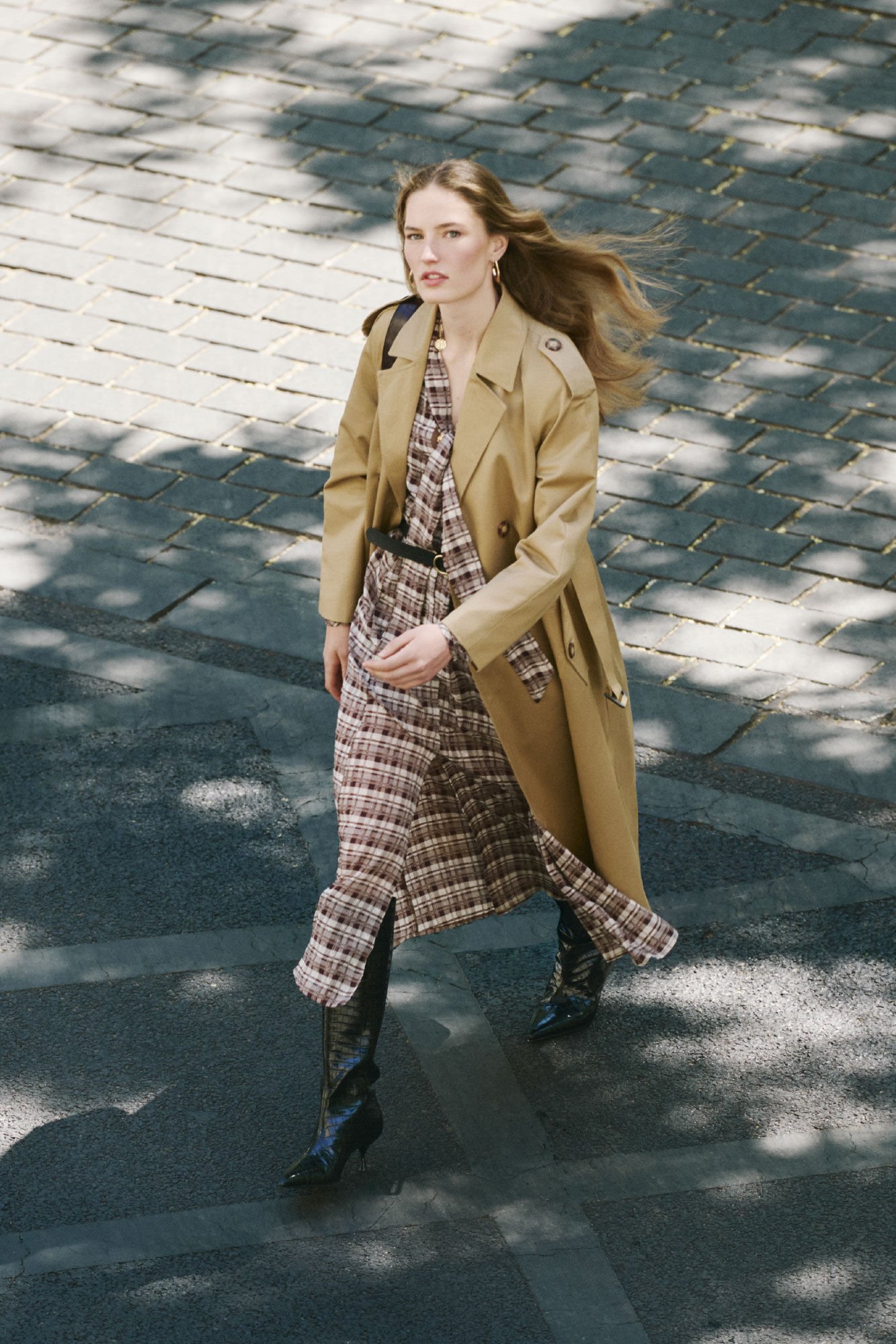 Cortefiel Flowing printed dress