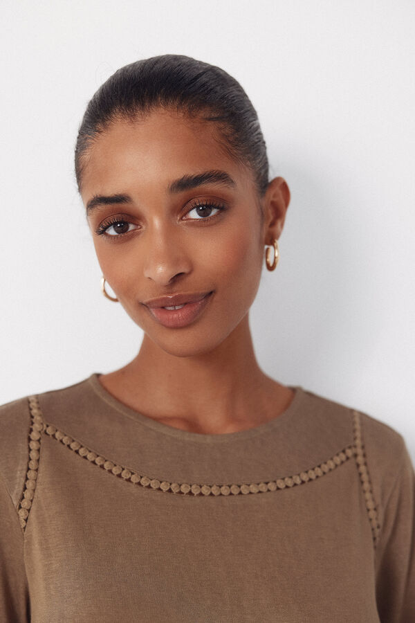 Cortefiel Hemstitch detail t-shirt Kaki