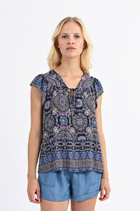 Cortefiel Women's short-sleeved top with printed motif Multicolour