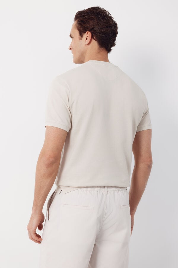 Cortefiel Piqu&eacute; basic T-shirt Beige