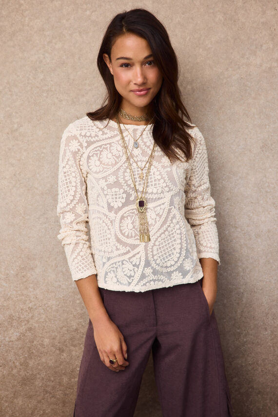 Top crochet floral