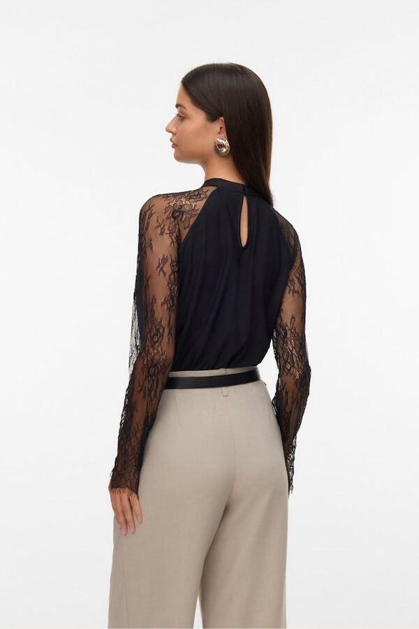 Vero Moda Top de manga de renda  Preto