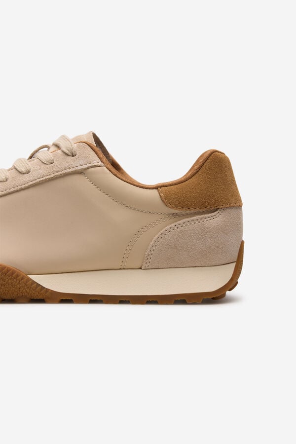 Cortefiel Nylon slipper Brown