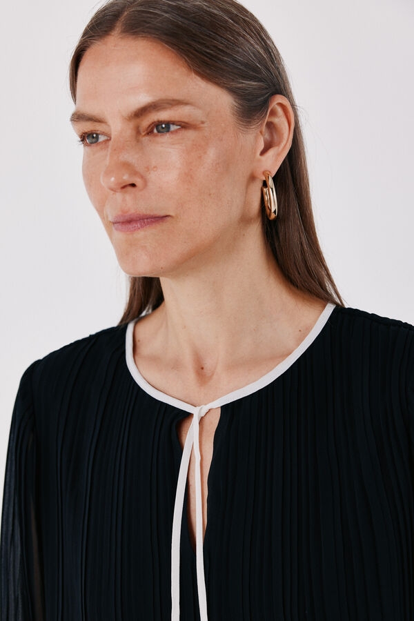 Cortefiel Pleated tie blouse Black