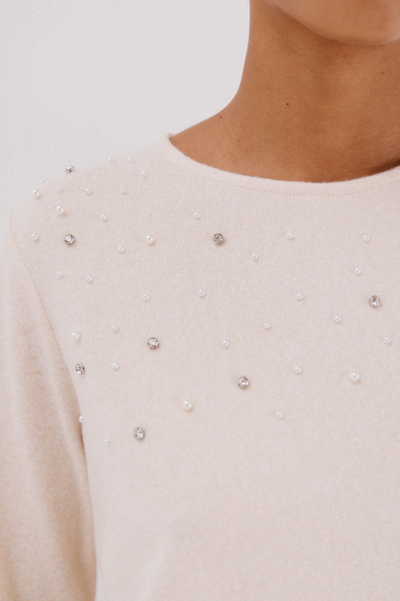 Cortefiel T-shirt with pearl and rhinestone details
