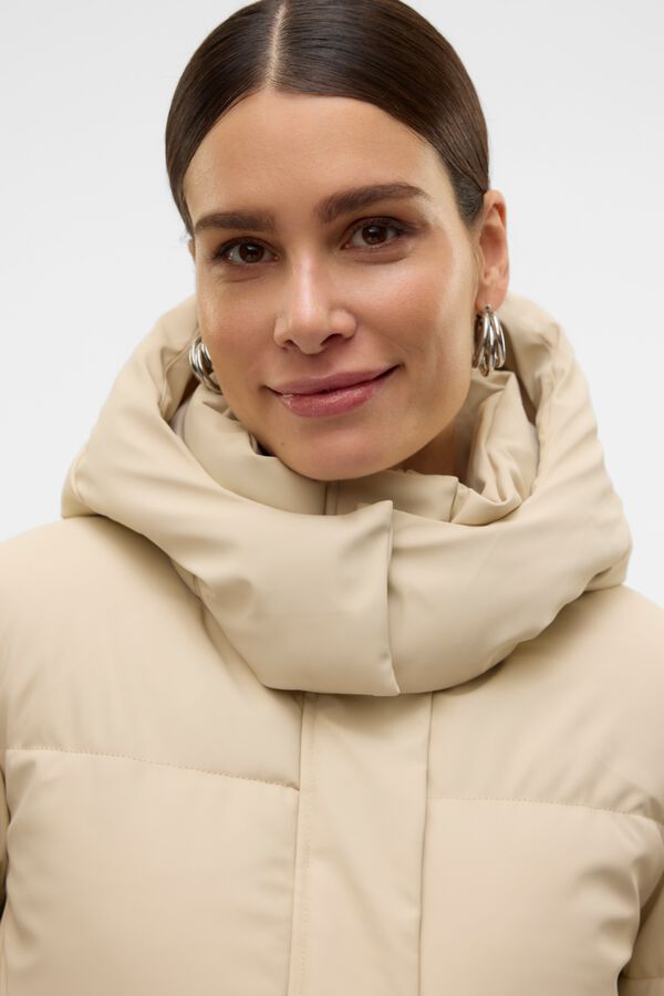 Vero Moda Casaco acolchoado revestido Tostado