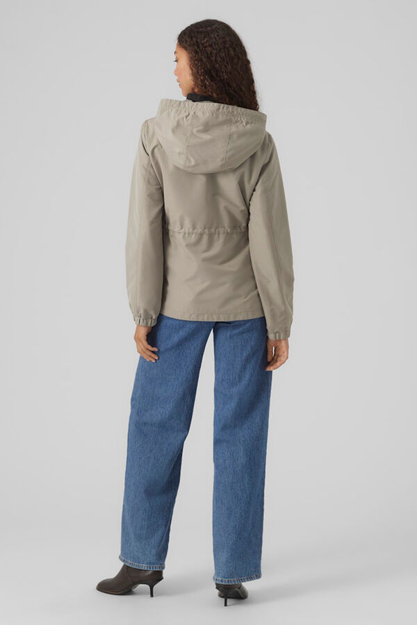 Vero Moda Parka curta com capuz Tostado