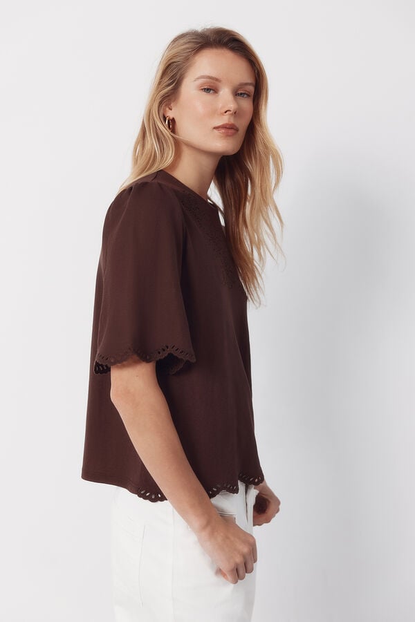 Cortefiel Embroidered t-shirt Brown