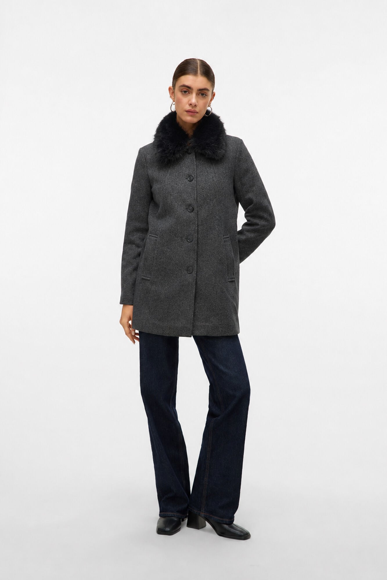 Vero Moda Sobretudo de fazenda com gola de pelo