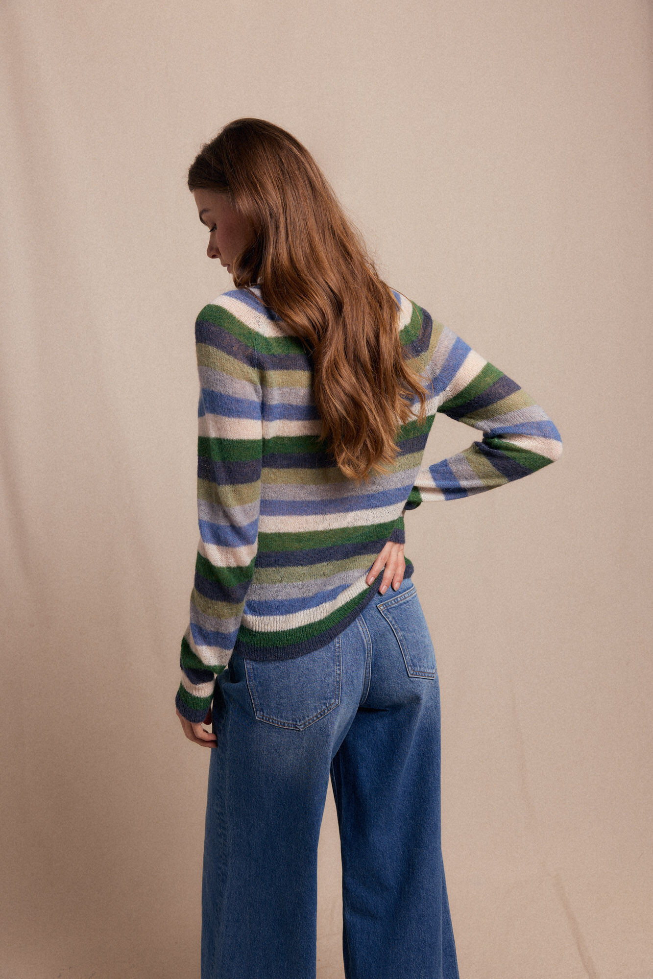 Slowlove Su&eacute;ter riscas com bot&otilde;es