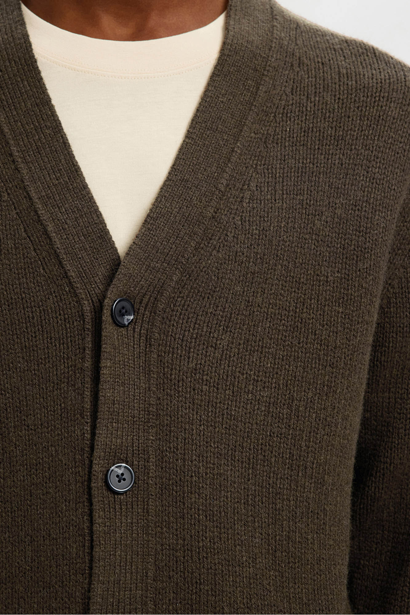 Selected Casaco de malha de l&atilde; com gola em V