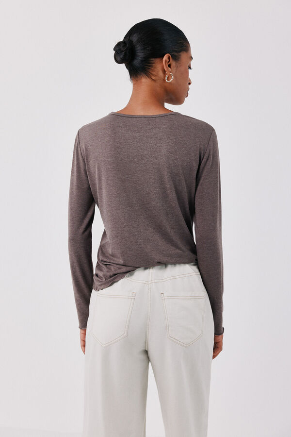 Cortefiel Long sleeve basic T-shirt Beige
